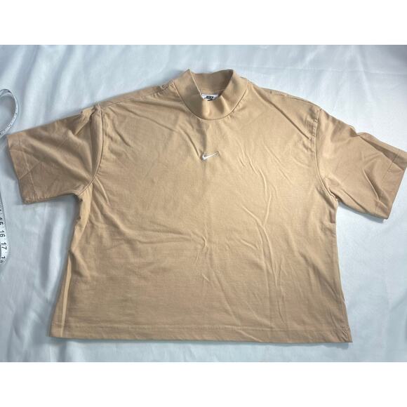 Womans Nike Cropped short sleeve mock neck t shirt size small-Pre owned - Picture 1 of 7